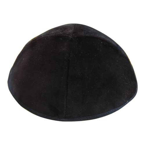 Velvet "Mofet" Kippah- Black, Size 4 20 cm- 6 Parts Without Rim