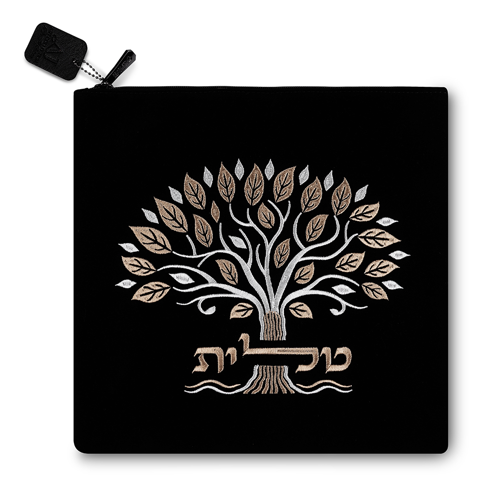 תיק טלית קטיפה שחור עם ריקמה 31.7×29.2 ס״מ